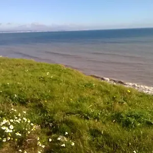 https://sb-seaside-chalet.yorkshirehotels.net